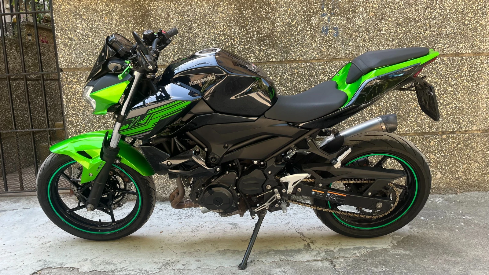 Kawasaki Z 400 ABS LEO VINCE, снимка 4 - Мотоциклети и мототехника - 55909672