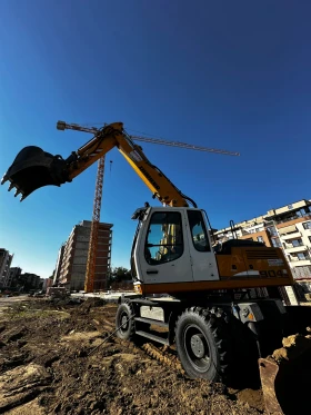 Багер Liebherr 904C, снимка 8