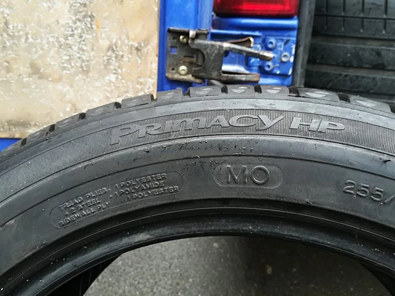 Гуми Летни 255/45R18, снимка 5 - Гуми и джанти - 20889311