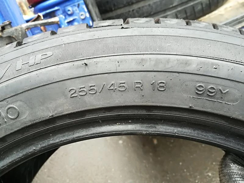 Гуми Летни 255/45R18, снимка 6 - Гуми и джанти - 20889311