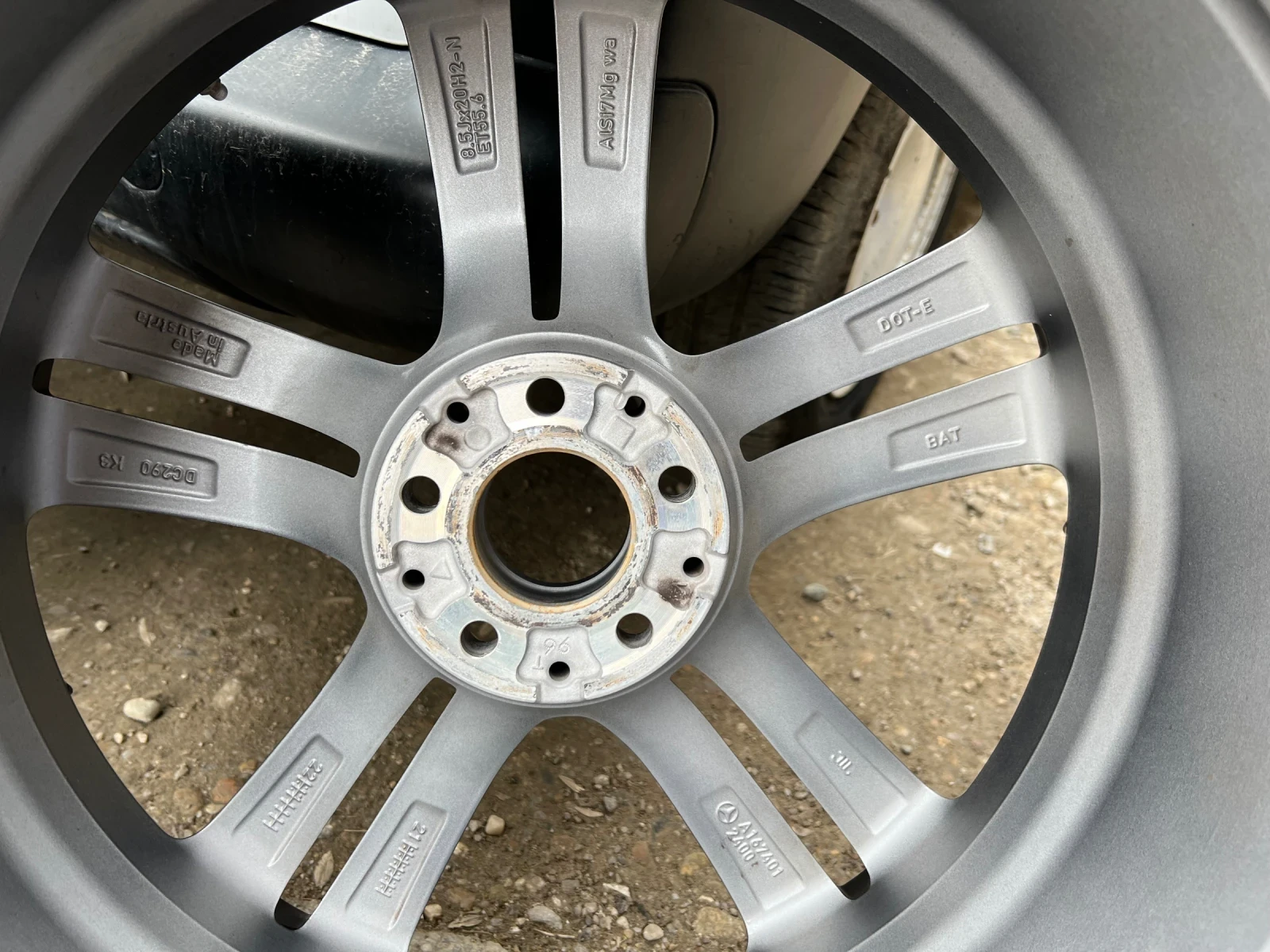 Гуми с джанти Continental 275/50R20, снимка 6 - Гуми и джанти - 53929951