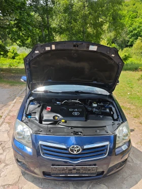 Toyota Avensis 2.0D4D СЕДАН, снимка 16