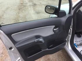 Citroen C3   1.4 HDi 68 ..-2  | Mobile.bg    13