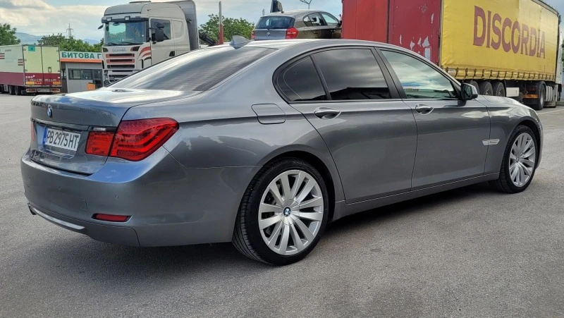 BMW 730, снимка 4 - Автомобили и джипове - 47233690