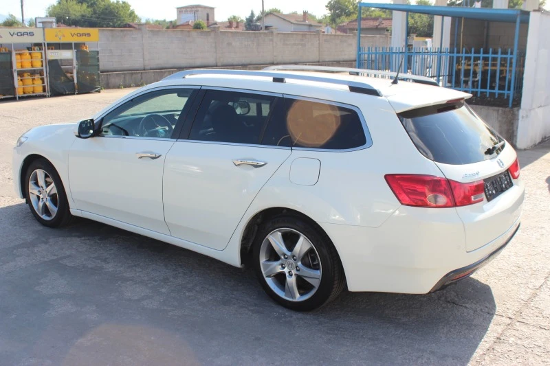 Honda Accord 2.2ictdi 150к.с Facelift, снимка 9 - Автомобили и джипове - 46565280