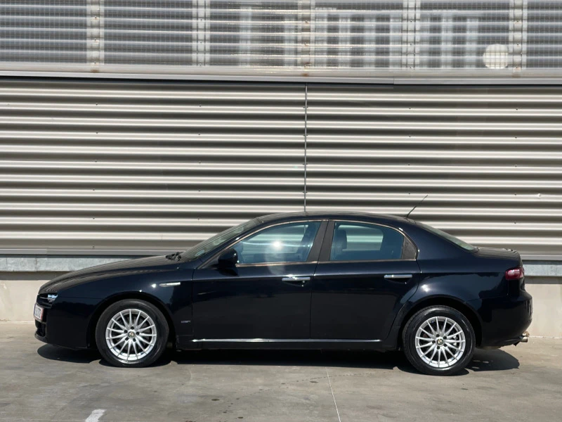 Alfa Romeo 159 1.9 JTDM 150 К.С. 2008 Г. НАВИГАЦИЯ , снимка 4 - Автомобили и джипове - 48123834