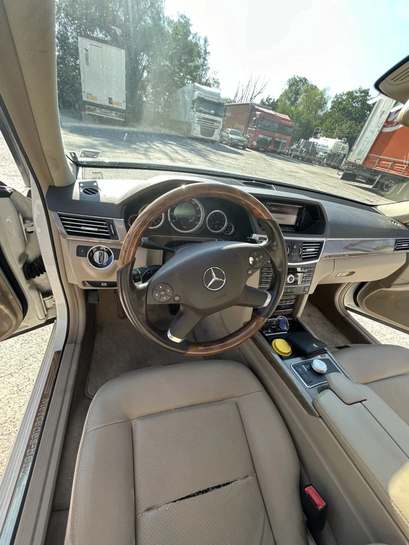 Mercedes-Benz E 350 4 matic -272к.с - LPG, снимка 2 - Автомобили и джипове - 47341175