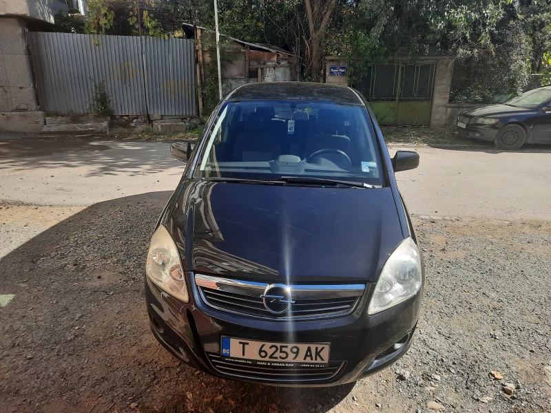 Opel Zafira B, снимка 1 - Автомобили и джипове - 47679638