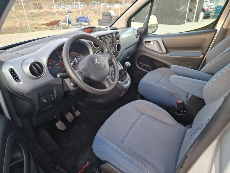 Citroen Berlingo 1.6* 109* TOP, снимка 6 - Автомобили и джипове - 48464719