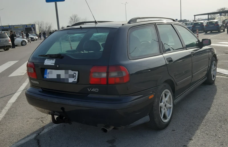 Volvo V40, снимка 3 - Автомобили и джипове - 49519522