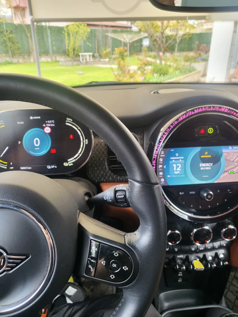 Mini Cooper s SE, снимка 11 - Автомобили и джипове - 51574219