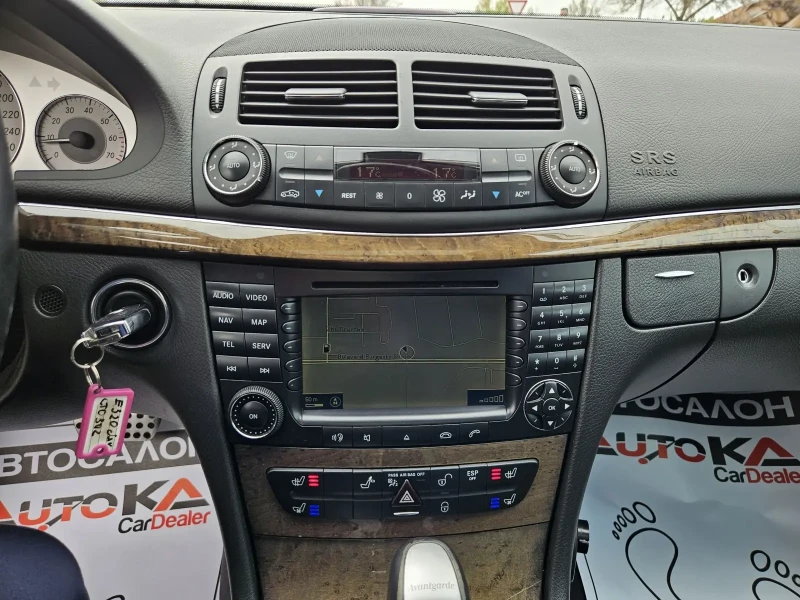 Mercedes-Benz E 320 3.2i-224кс= АВТОМАТ= 4Х4= ОБДУХВАНЕ= ШИБЕДАХ, снимка 15 - Автомобили и джипове - 49930665