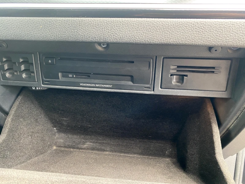 VW Golf 1.4TGI HighLine EURO6b ---БЕЗ АНАЛОГ---, снимка 13 - Автомобили и джипове - 50167474