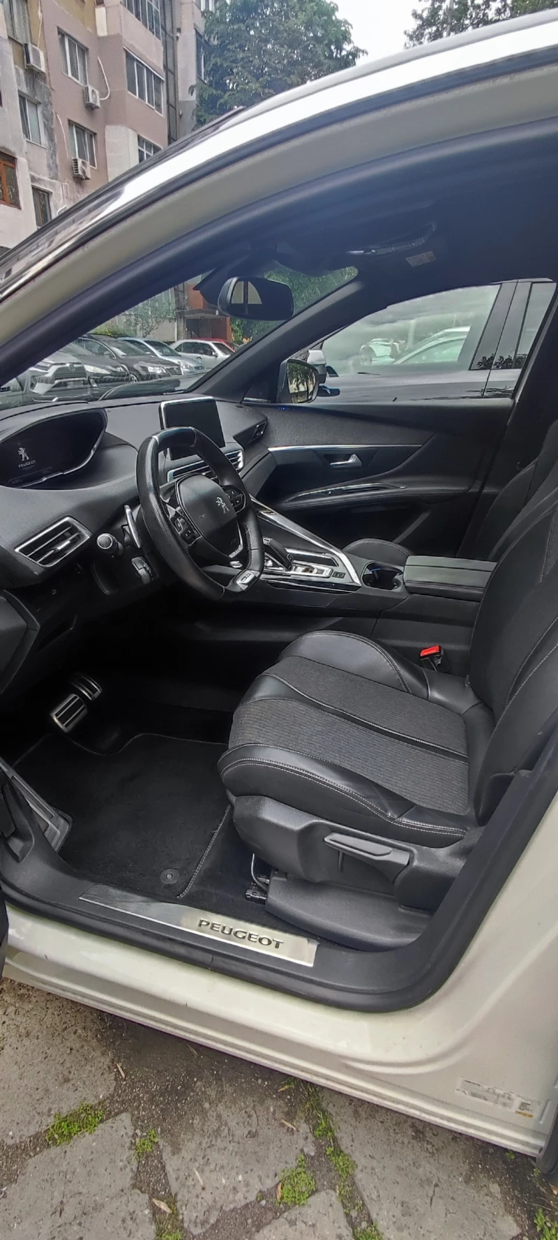 Peugeot 3008 GT line, снимка 12 - Автомобили и джипове - 52594627