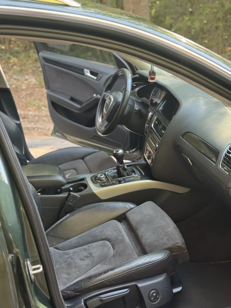 Audi A4 3.0TDI, снимка 9 - Автомобили и джипове - 51965583