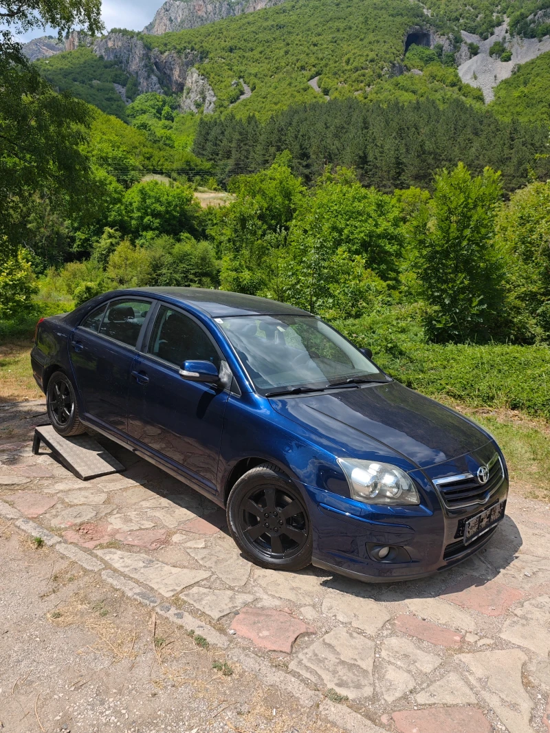Toyota Avensis 2.0D4D СЕДАН, снимка 14 - Автомобили и джипове - 50878627