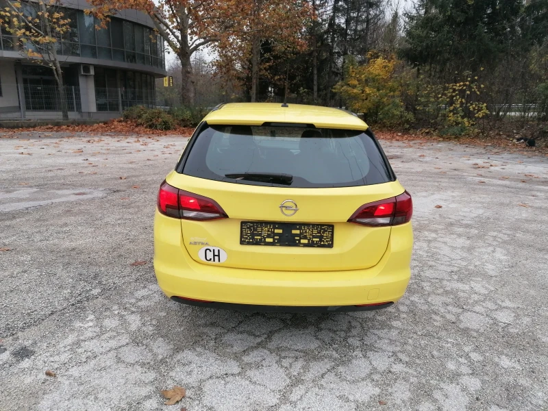 Opel Astra 1.4 100kc Швейцария , снимка 5 - Автомобили и джипове - 52378531