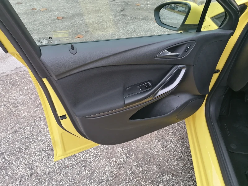 Opel Astra 1.4 100kc Швейцария , снимка 9 - Автомобили и джипове - 52378531