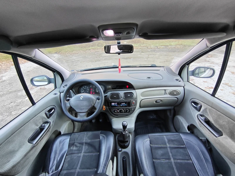 Renault Scenic 1.6 16V, снимка 8 - Автомобили и джипове - 52594556