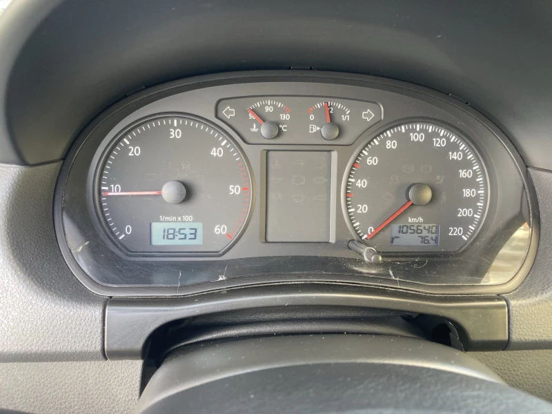 VW Polo 1.4TDI 105Хил Км, снимка 14 - Автомобили и джипове - 52770765