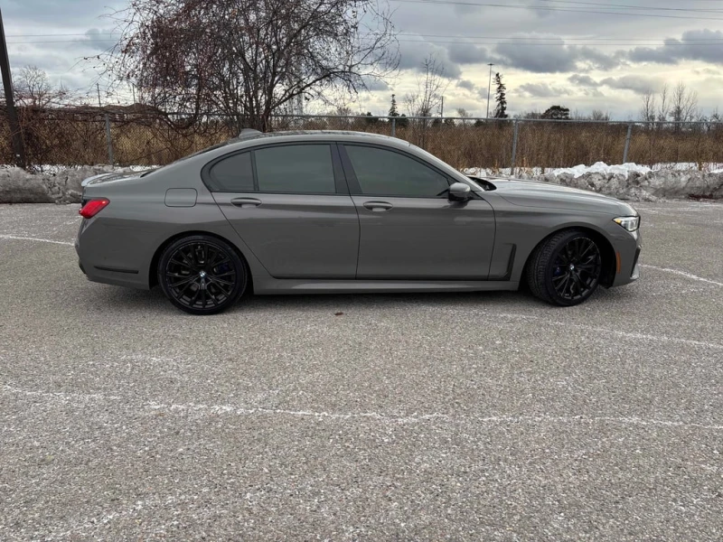 BMW 750 * 750i xDrive * CARFAX * БЕЗ ПЪРВОНАЧАЛНА ВНОСКА, снимка 3 - Автомобили и джипове - 52852495