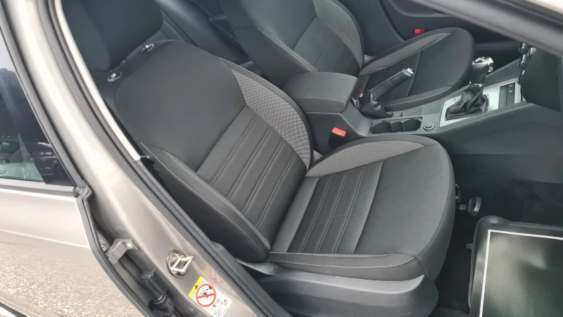 Skoda Octavia DSG-150кс., снимка 5 - Автомобили и джипове - 53089190