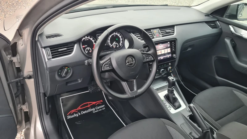 Skoda Octavia DSG-150кс., снимка 7 - Автомобили и джипове - 53089190