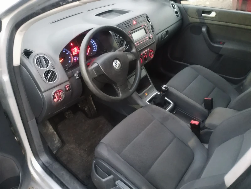 VW Golf Plus 1.6i, снимка 6 - Автомобили и джипове - 53113806