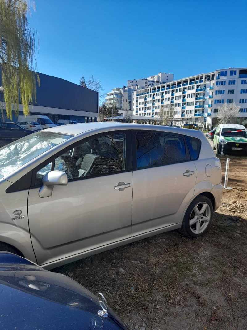 Toyota Corolla verso, снимка 5 - Автомобили и джипове - 53484624