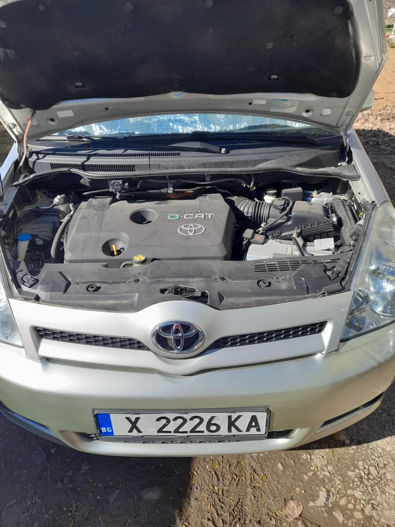 Toyota Corolla verso, снимка 2 - Автомобили и джипове - 53484624