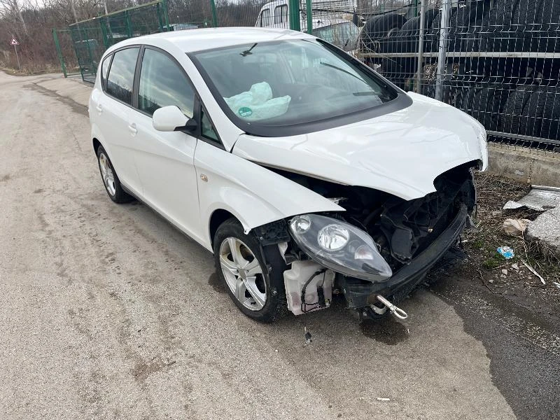 Seat Altea 1.6TDI 110, снимка 1 - Автомобили и джипове - 46426130