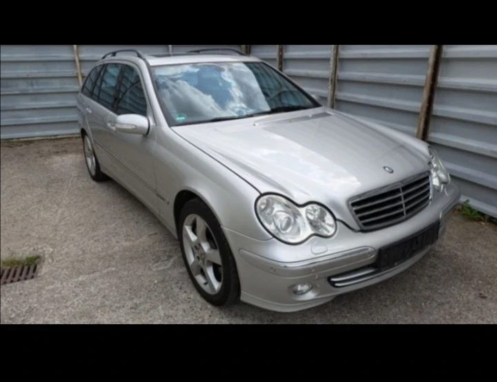 Mercedes-Benz C 320 3, 2 cdi, снимка 1 - Автомобили и джипове - 48542006