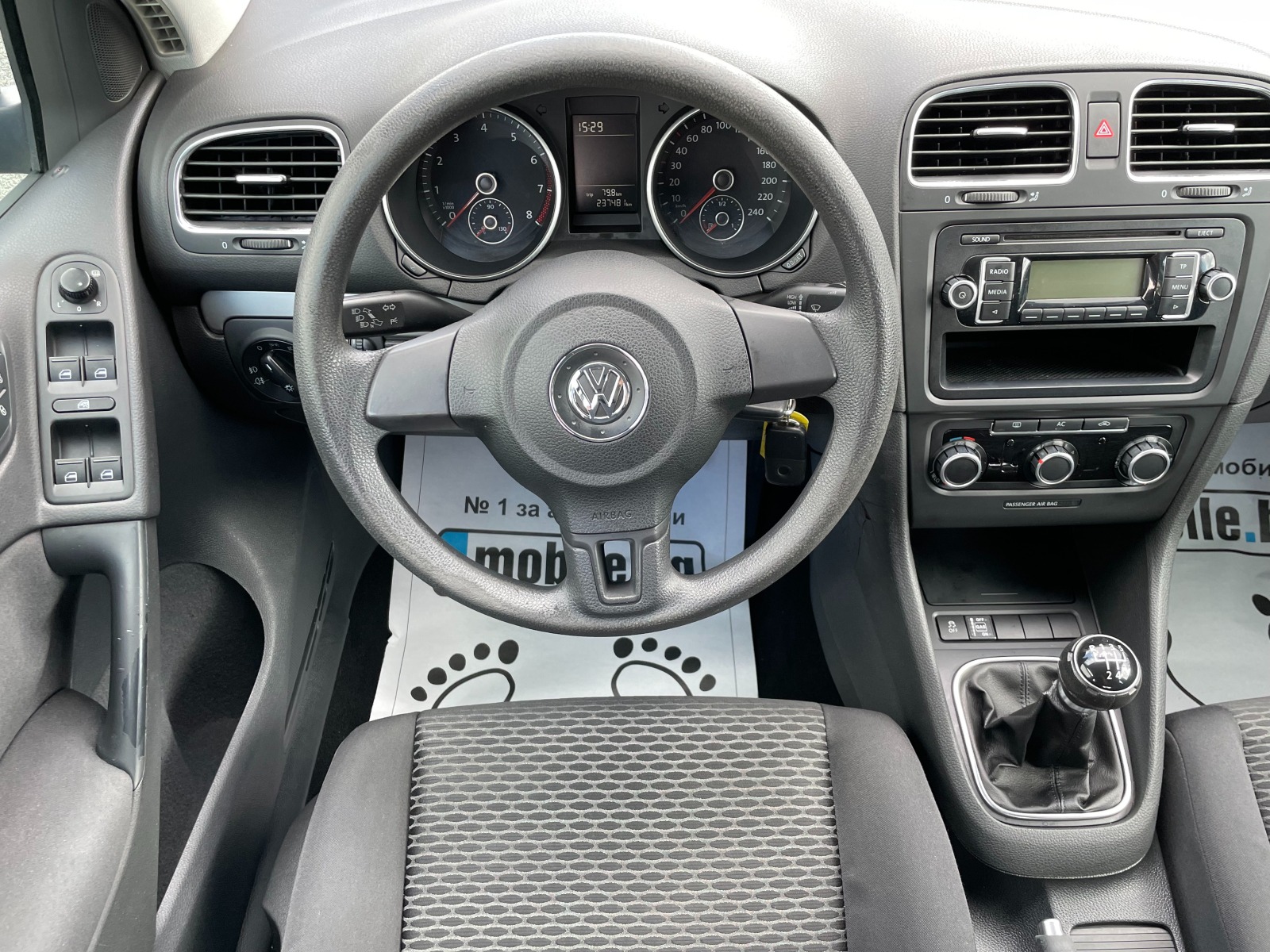 VW Golf 1.6i-Газов Инжекцион - изображение 10