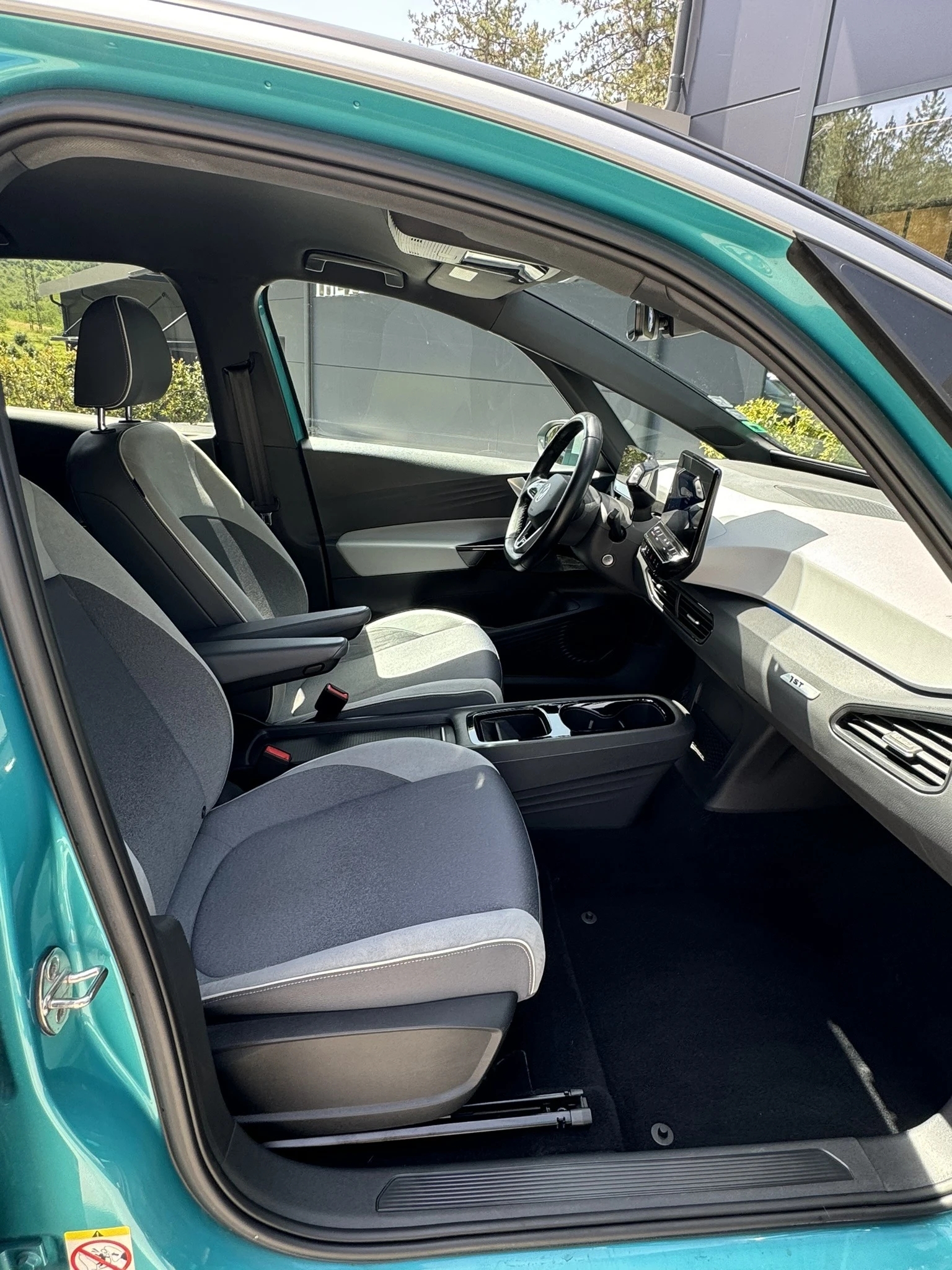 VW ID.3 | Mobile.bg   13