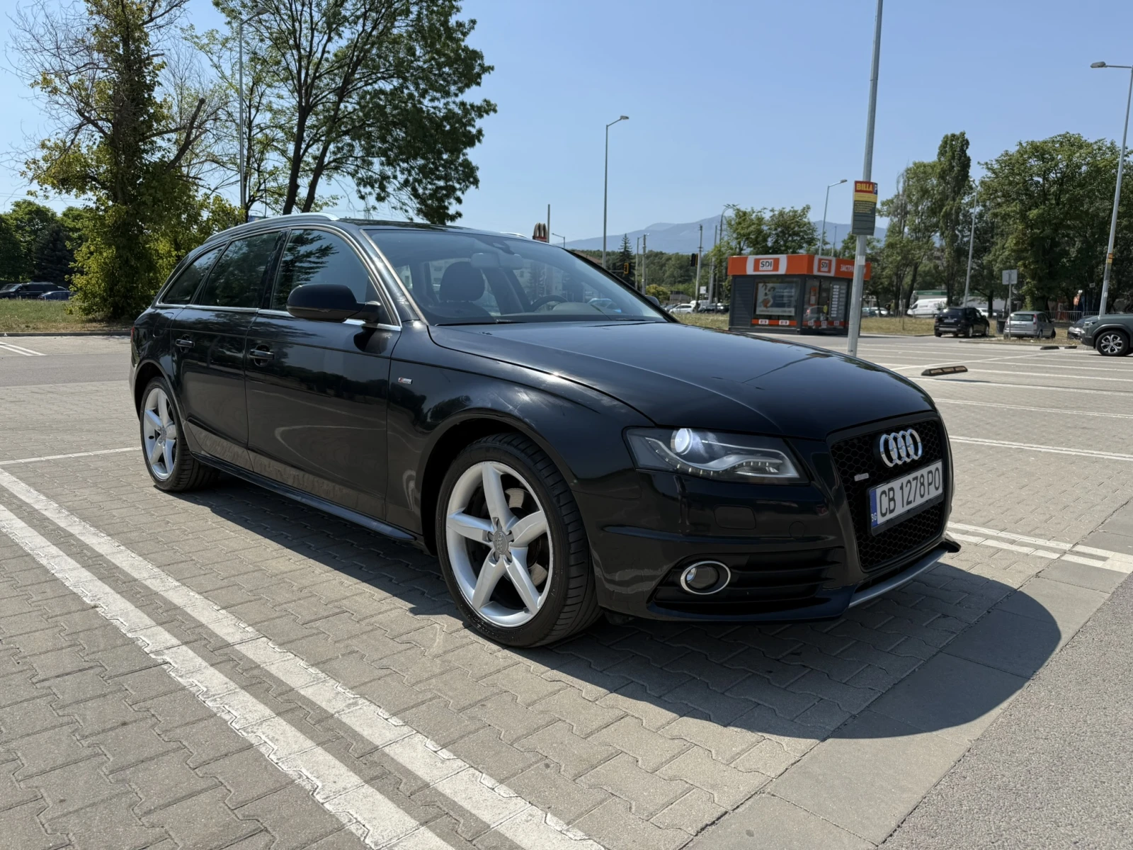 Audi A4 2.0TDI S-LINE ПАНОРАМА АВТОМАТ NAVI LANE XENON - изображение 3