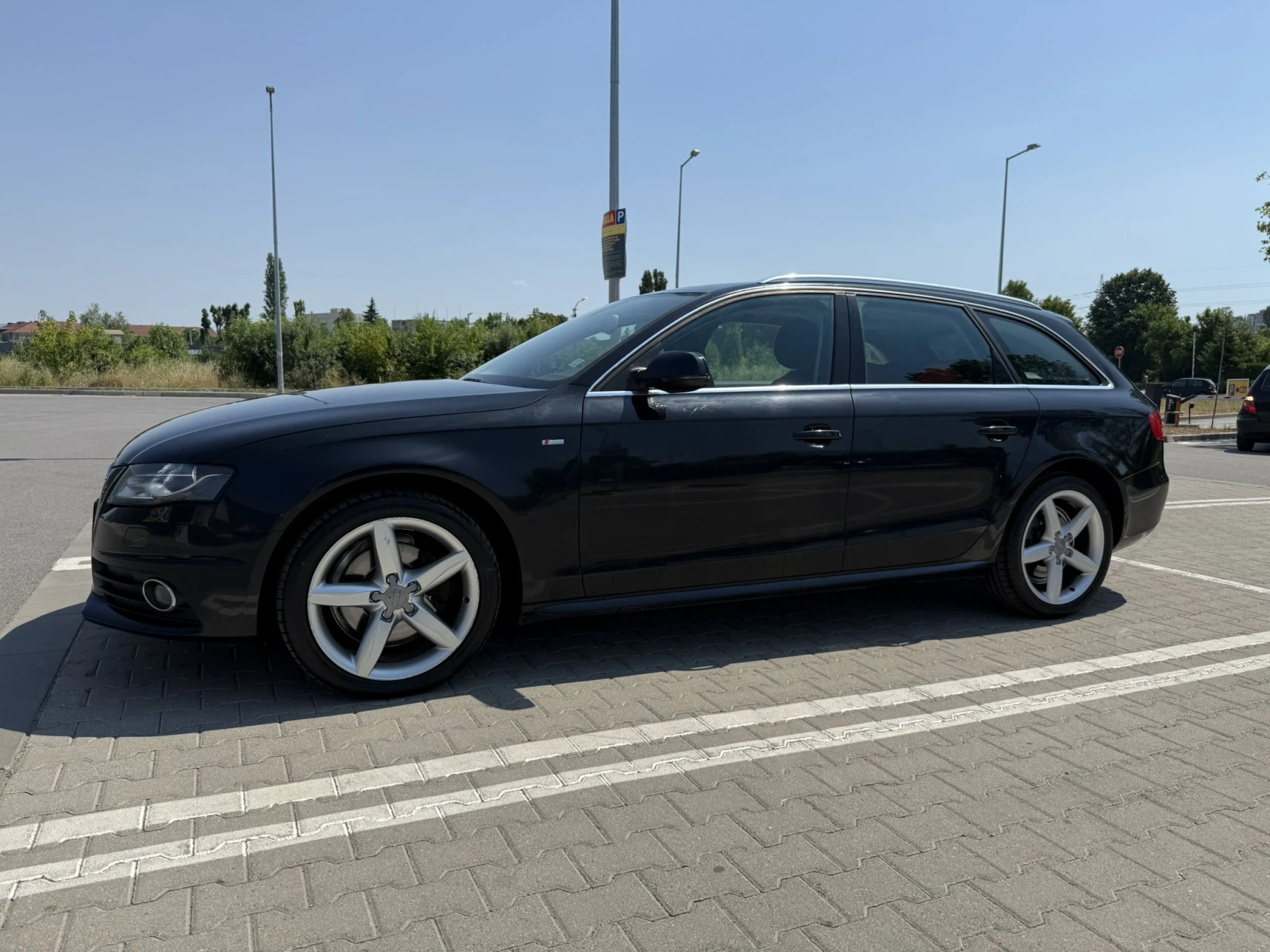 Audi A4 2.0TDI S-LINE ПАНОРАМА АВТОМАТ NAVI LANE XENON - изображение 8