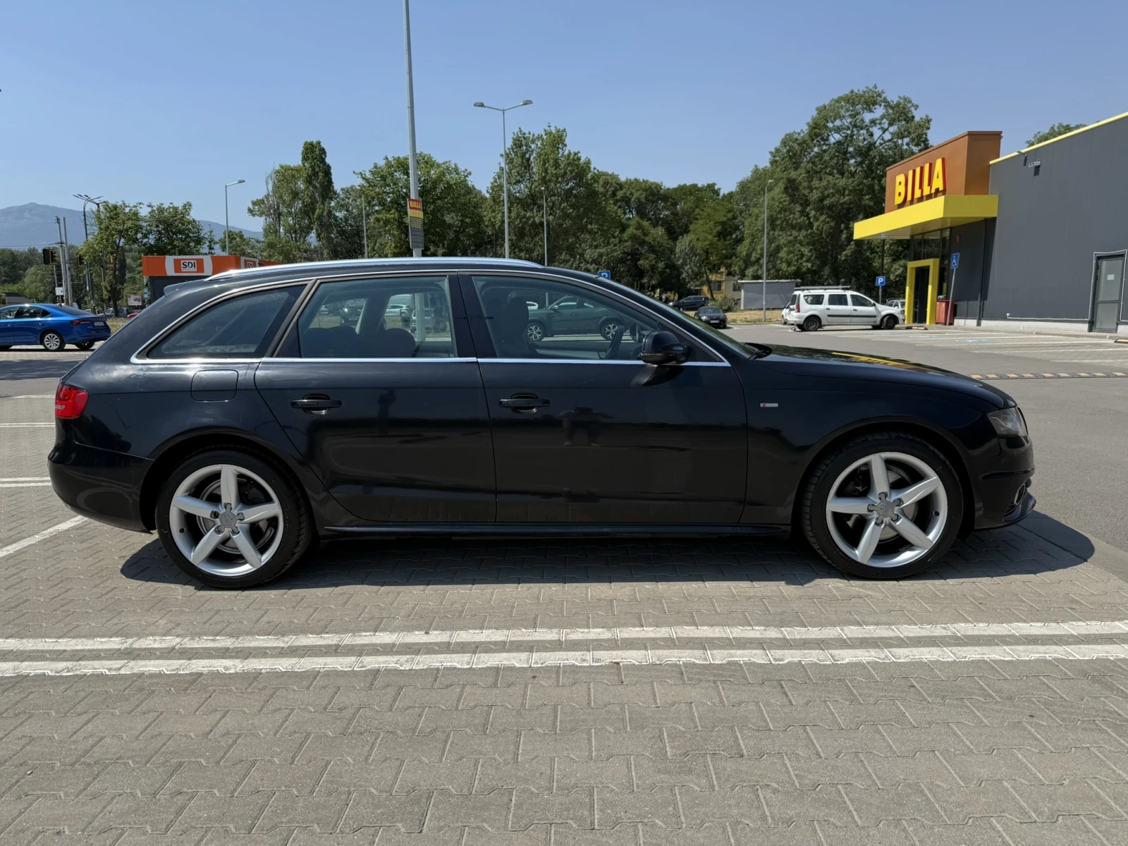 Audi A4 2.0TDI S-LINE ПАНОРАМА АВТОМАТ NAVI LANE XENON - изображение 4