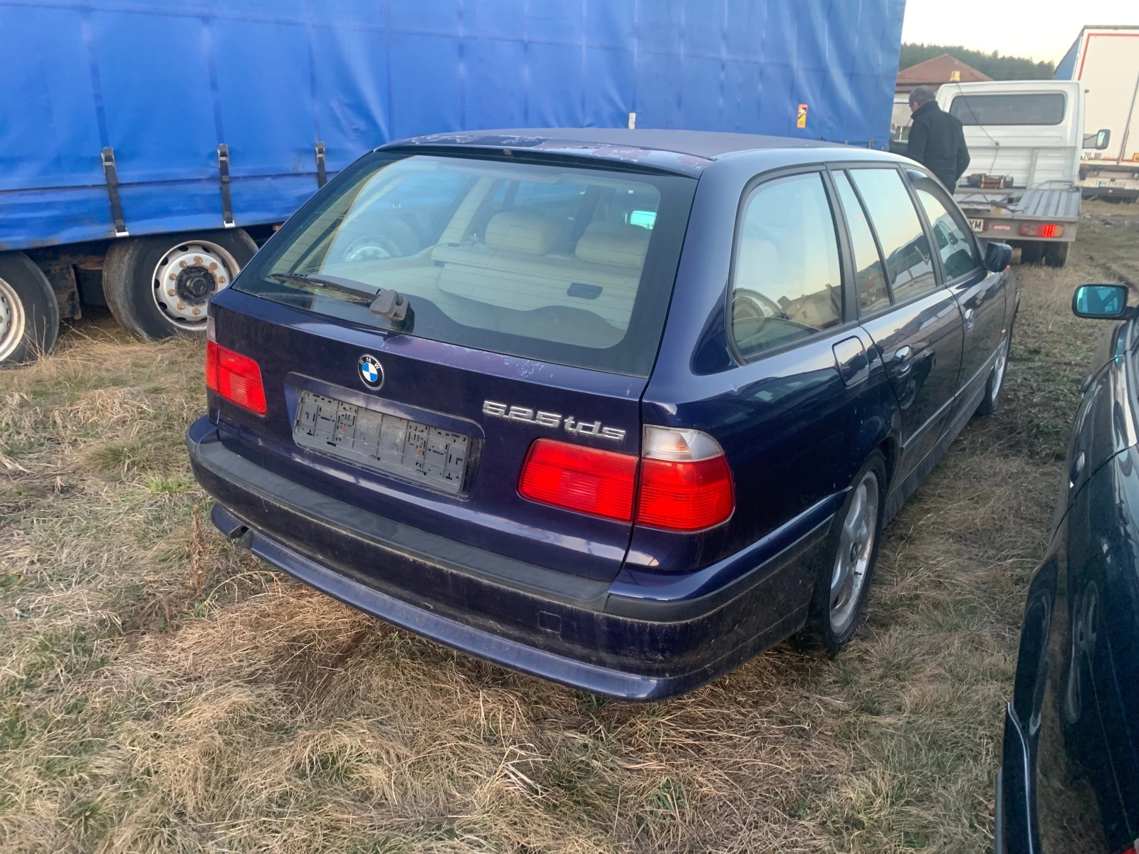 BMW 525 2.5tds 2 броя - изображение 3