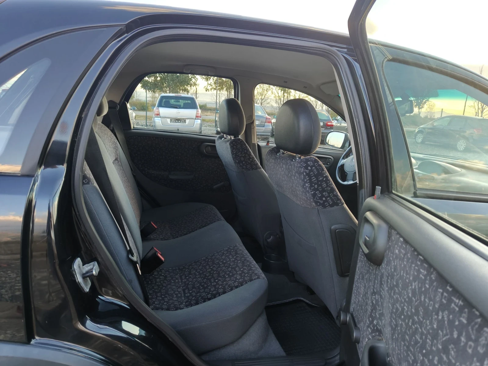 Opel Corsa 1.2i | Mobile.bg   14