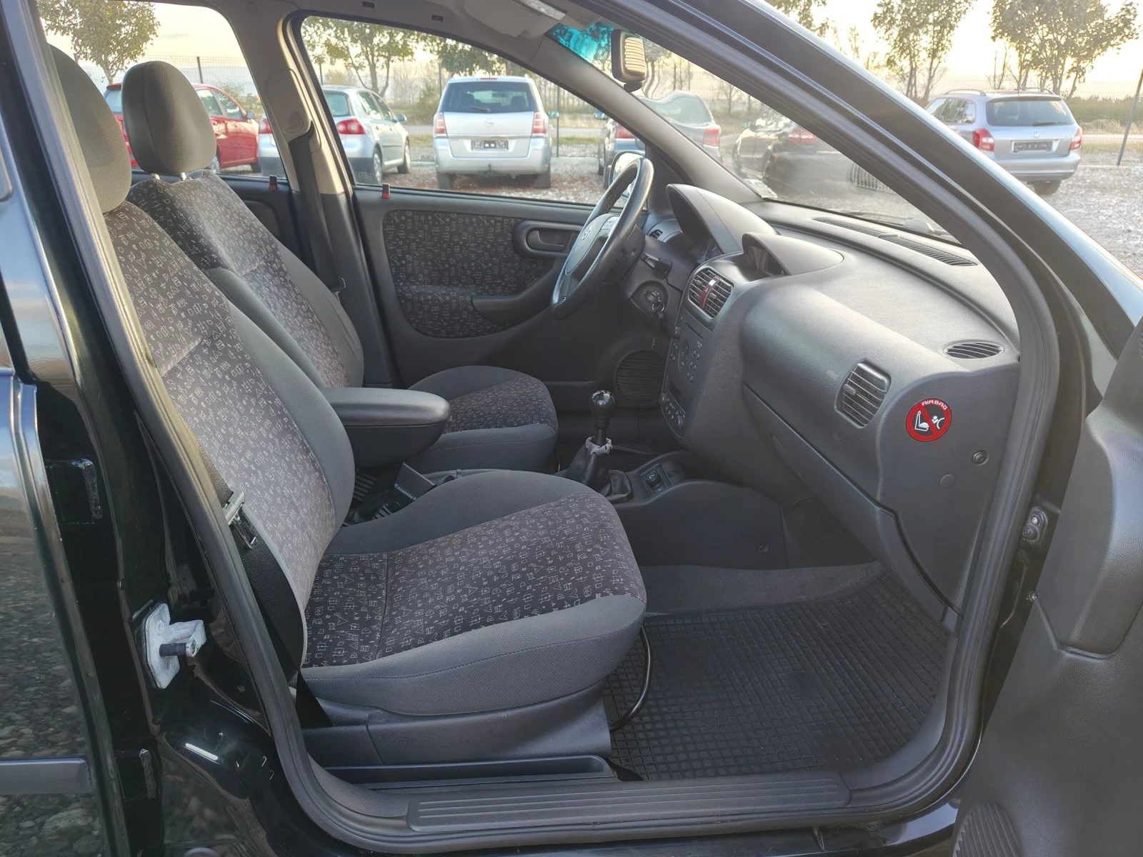 Opel Corsa 1.2i | Mobile.bg   12