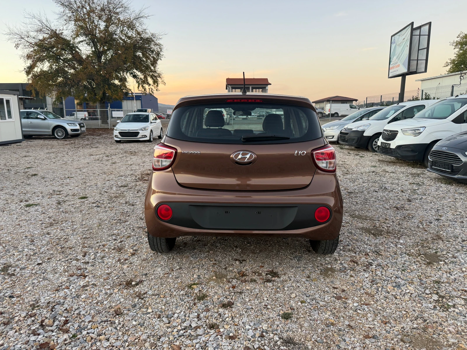 Hyundai I10 1.0i/Euro6 - изображение 3