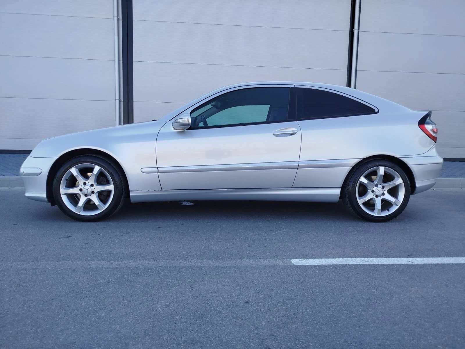 Mercedes-Benz 180  - изображение 3