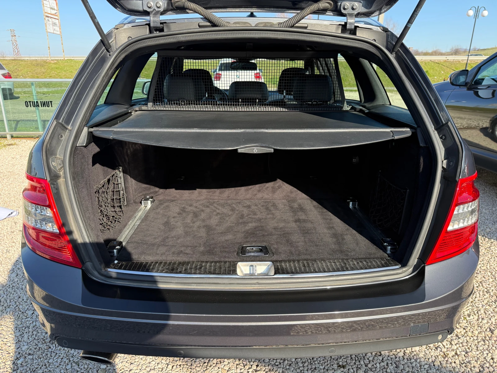 Mercedes-Benz C 220 2.2CDi, AMG, 646 | Mobile.bg � ����������� 15