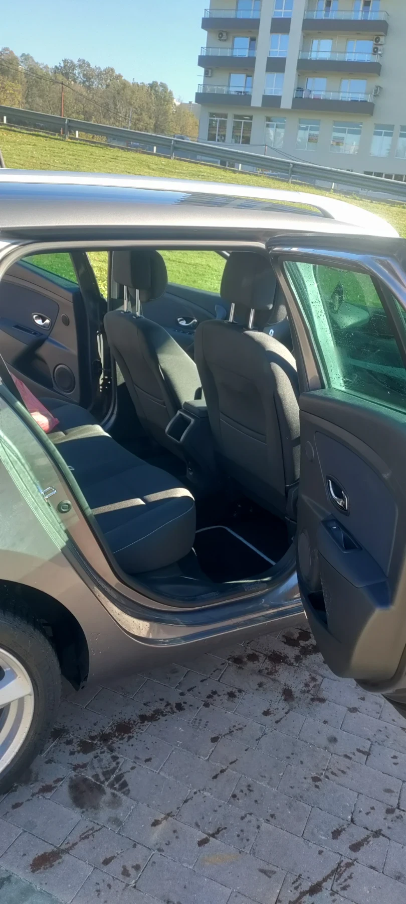 Renault Megane, снимка 6 - Автомобили и джипове - 53827505