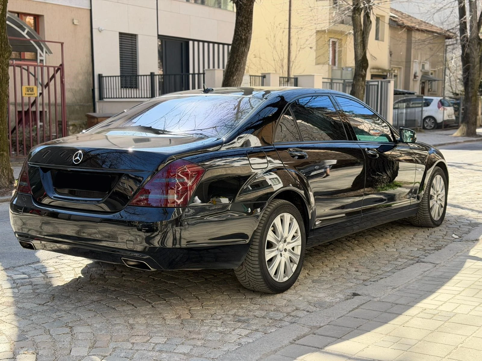Mercedes-Benz S 500 4MATIC 7G-TRONIC, снимка 5 - Автомобили и джипове - 53860092