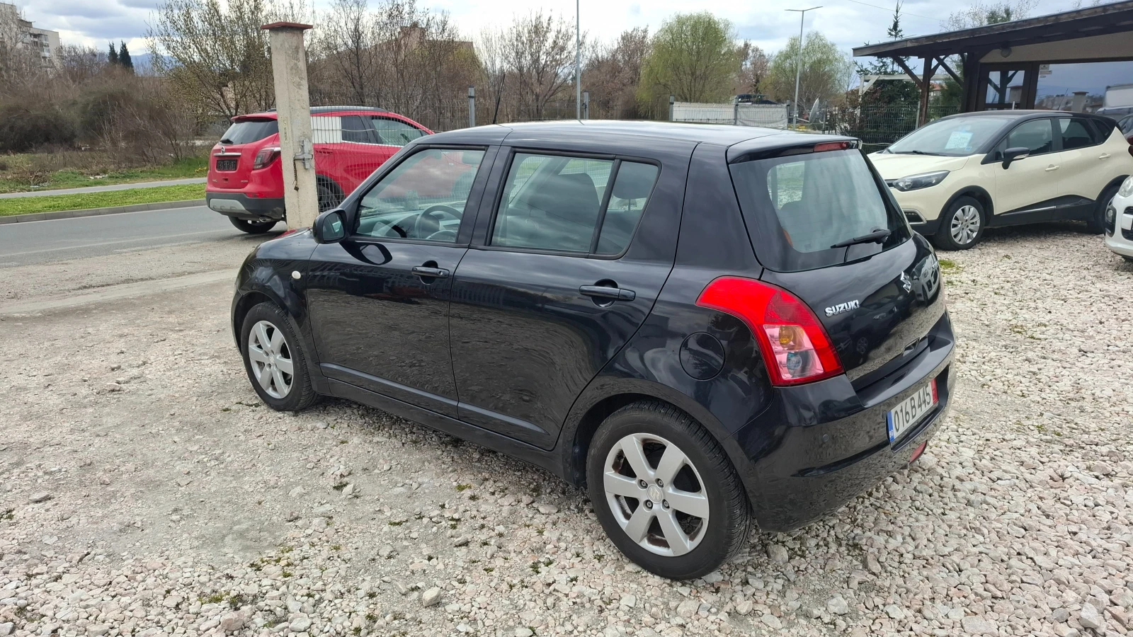 Suzuki Swift 1.3/Газ/2010 год, снимка 5 - Автомобили и джипове - 53915876