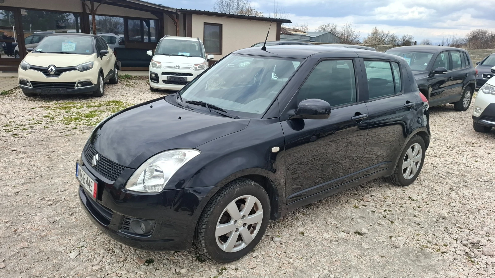Suzuki Swift 1.3/Газ/2010 год, снимка 2 - Автомобили и джипове - 53915876