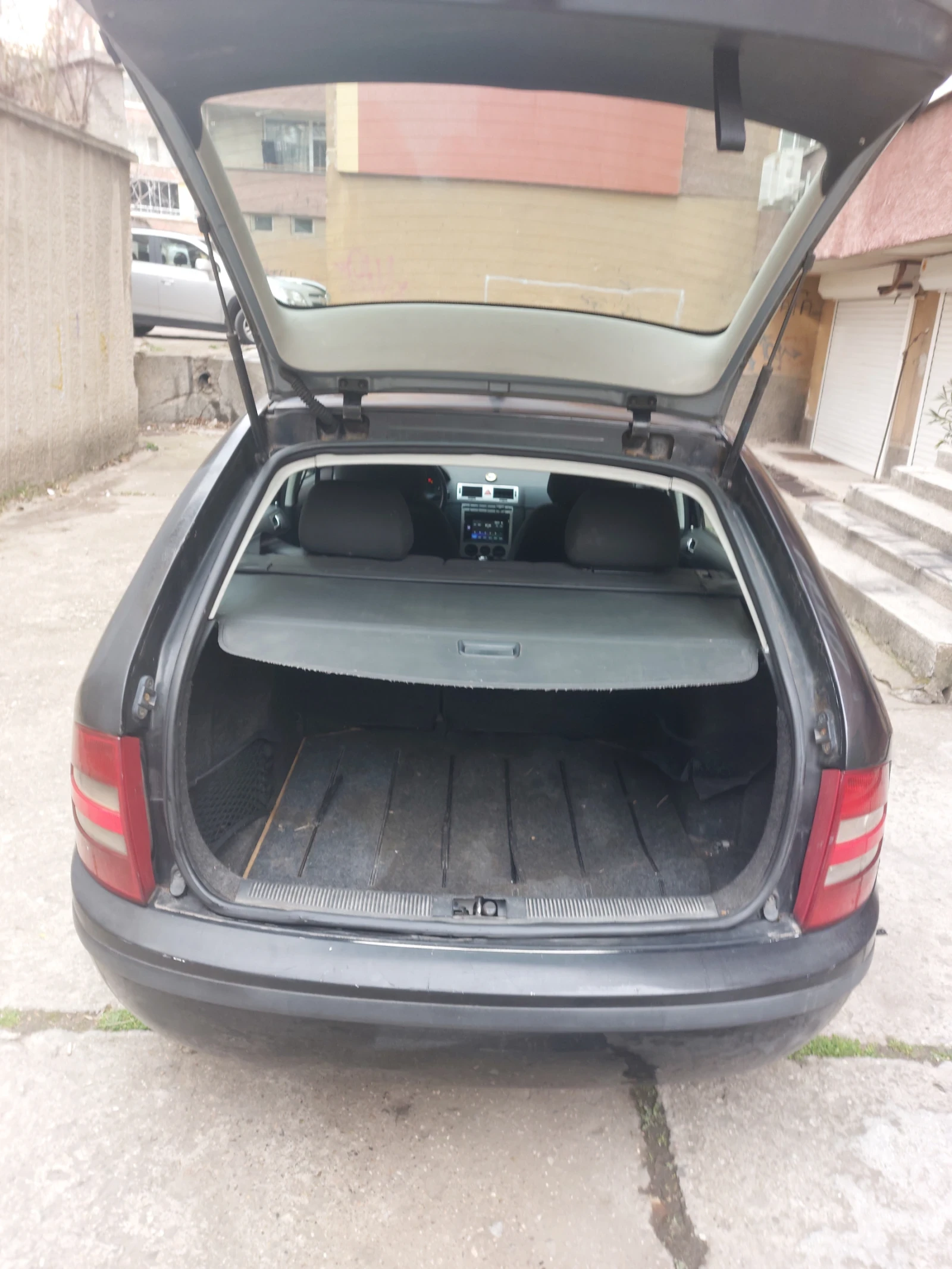 Skoda Fabia Фабия, снимка 4 - Автомобили и джипове - 53955330