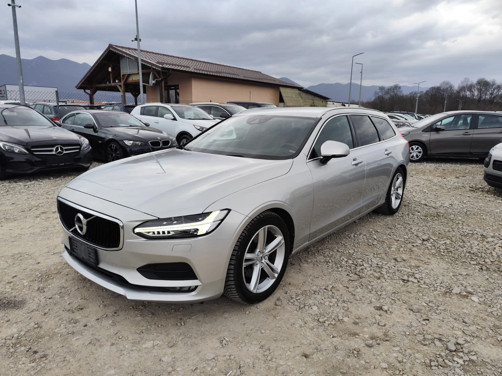 Volvo V90 2.0 дизел Италия