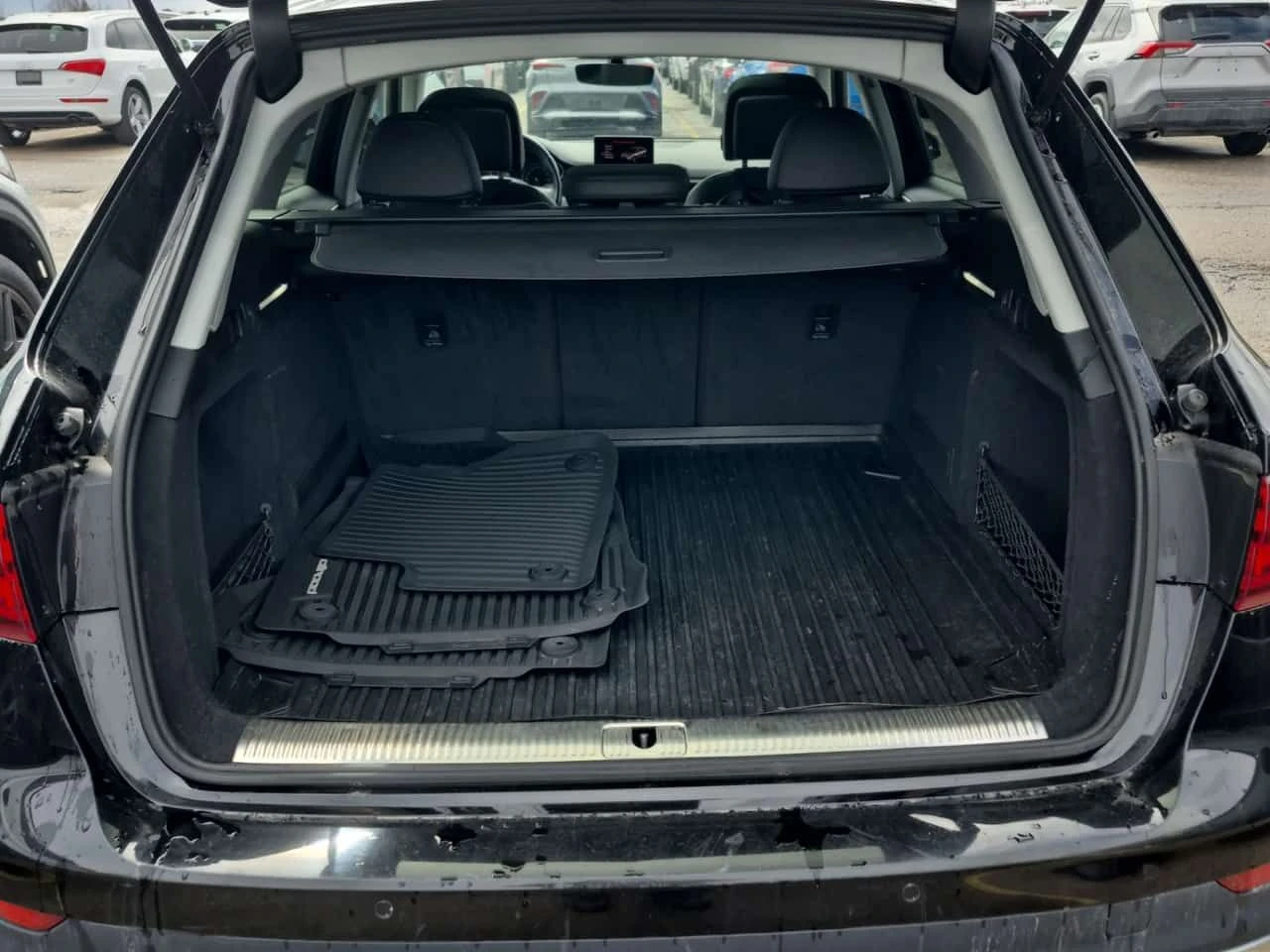 Audi A4 Allroad KOMFORT  CARFAX, снимка 13 - Автомобили и джипове - 53977630